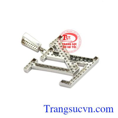 Mặt dây LV đẳng cấp sự lựa chọn hàng đầu cho các cánh mày râu.