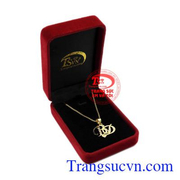 Bộ mặt dây chữ kim cương