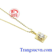 Bộ sản phẩm mang đến sự trang nhã, thanh lịch cho nữ giới giúp các cô gái khẳng định cá tính.