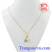 Bộ mặt thiên nga duyên dáng kiểu dáng đơn giản, thanh lịch.