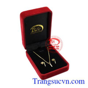 Bộ trang sức thời thượng