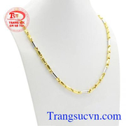 Dây chuyền nam quyết thắng mang đến cho phái mạnh sự tự tin và quyết đoán để luôn thành công.