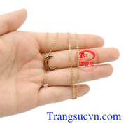 Khi hai hình ảnh này kết hợp mang ý nghĩa mọi mơ ước hay mục tiêu đặt ra đều có thể đạt được thành công và mang lại may mắn đến cho người đeo.