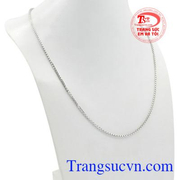 Dây chuyền vàng trắng hiện đang là xu hướng trang sức được rất nhiều khách hàng ưa chuộng.