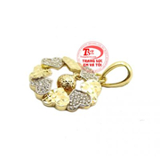 Thiết kế với những trái tim được gắn kết với nhau cùng các chi tiết phay sáng và đá cz đã tạo nên một sản phẩm ấn tượng. Mặt dây chuyền trái tim dễ thương