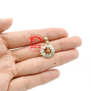 Mặt dây với nét trẻ trung, hợp thời trang sẽ giúp bạn gái càng thêm xinh đẹp hơn. Mặt dây chuyền trái tim dễ thương