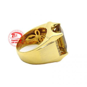 Sự kết hợp hài hòa giữa vàng tây 14k, đá thạch anh khói thiên nhiên tạo nên một sản phẩm hoàn hảo, hợp phong thủy. Nhẫn nam thạch anh khói tài lộc