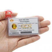 Sản phẩm có giấy kiểm định đá quý uy tín. Viên Sapphire vàng đại cát phù hợp cho người mang mệnh Thổ và Kim.