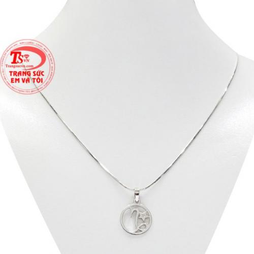 Bộ trang sức chữ tinh tế