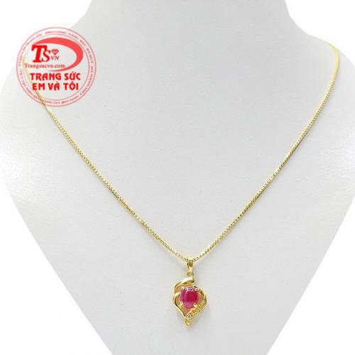 Bộ trang sức ruby tinh tế