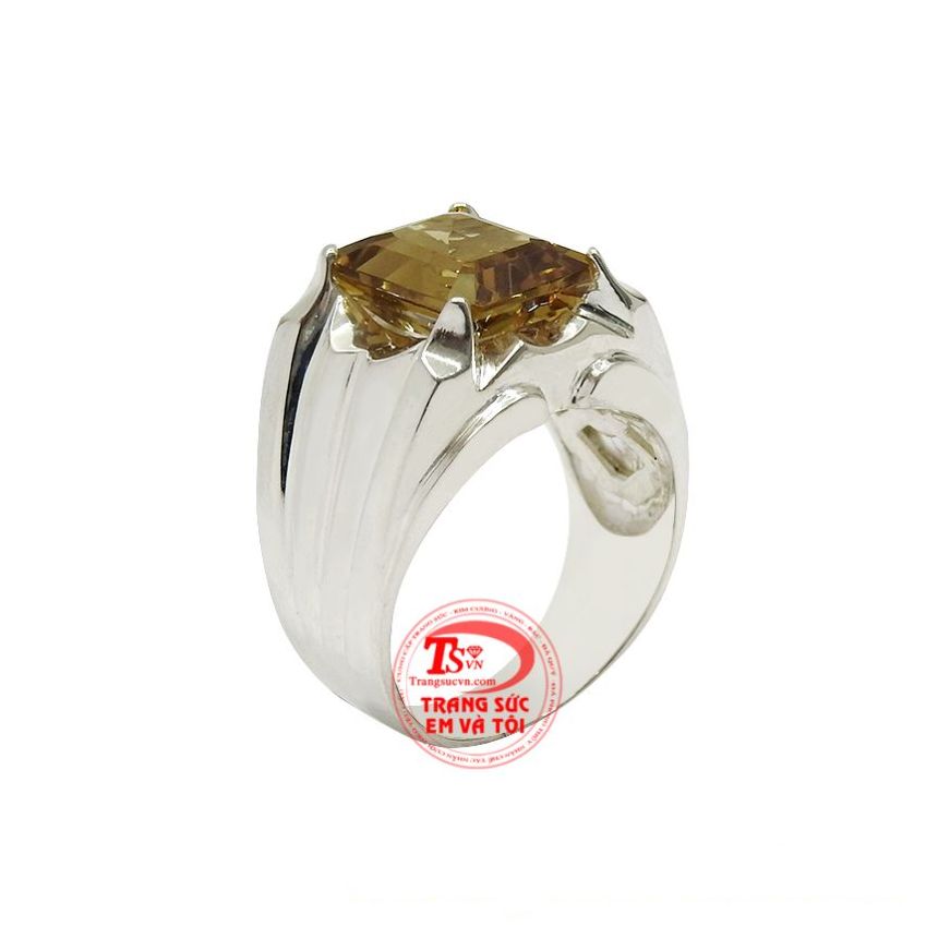 Nhẫn bạc thạch anh vàng tài lộc là sản phẩm ý nghĩa dành riêng cho phái mạnh.