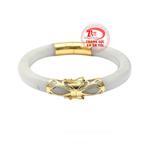 Vòng ngọc bọc vàng cát tường
