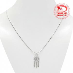 Bộ mặt dây dreamcatcher mang đến vẻ duyên dáng và dễ thương đến cho người đeo.