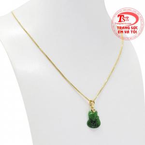 Ngọc cẩm thạch là loại đá quý thời xưa thường được các bậc quý tộc sử dụng và họ coi đó là cách phân biệt người giàu có.