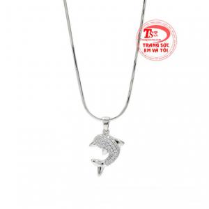 Do đó, trang sức cá heo là món quà tuyệt vời để dành tặng người thân và bạn bè như một lời chúc ấm áp, niềm vui và hạnh phúc. 