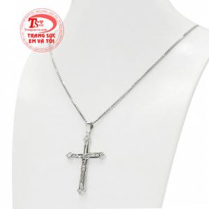 Không chỉ để làm đẹp đeo bộ sản phẩm còn mang lại an lành cho người sử dụng.