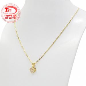 Bộ mặt dây hợp thời trang và dễ dàng kết hợp với nhiểu kiểu trang phục với phong cách khác nhau. 