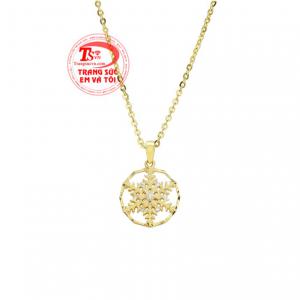 Sản phẩm bền đẹp, chế tác từ vàng tây 10k sáng bóng.