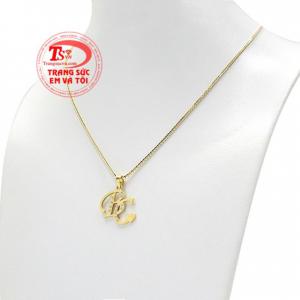 Đây cũng là kiểu mặt dây phù hợp để làm trang sức đôi cùng người ấy. 