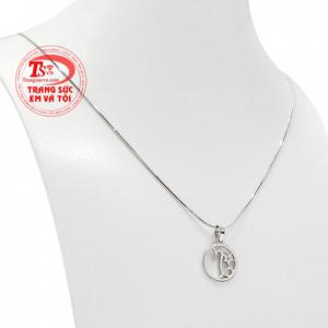 Sản phẩm mang phong cách nữ tính, phù hợp làm quà tặng cho phái đẹp. 