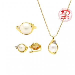 Chính vì thế mà các sản phẩm từ ngọc trai luôn được rất nhiều các chị em yêu thích và lựa chọn. 