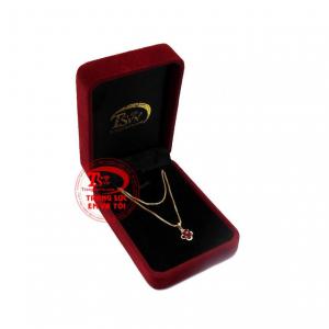 Bộ trang sức ruby nhỏ xinh