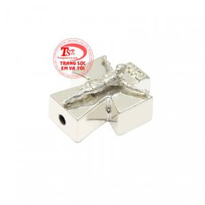 Trang sức Em và Tôi luôn mong muốn đem đến những sản phẩm chất lượng, đồng hành cùng khách hàng. 