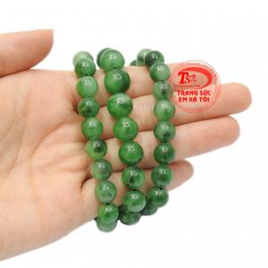 Chuỗi vòng cổ cẩm thạch chắc chắn sẽ là món quà ý nghĩa cho người thân của bạn