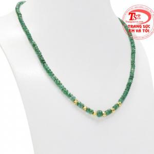 Emerald hay còn gọi là ngọc lục bảo viên đá của tháng 5 là biểu tượng của sự sinh sôi nảy nở.