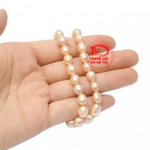 Chuỗi cổ ngọc trai kiêu sa mang đến nét đẹp của người con gái phương Đông.