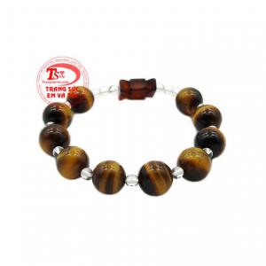 Với người công giáo, lần tràng hạt là cách để cầu nguyện, dâng lời cầu xin qua Đức Mẹ Maria tới Chúa Giêsu.