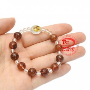 Chuỗi mân côi thạch anh tóc nâu rất phù hợp với những người mệnh kim và mệnh thổ
