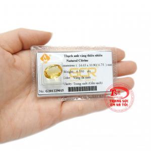 Trong phong thủy, thạch anh vàng là viên đá có khả năng chiêu tài lộc mang đến sung túc và thịnh vượng cho người dùng.