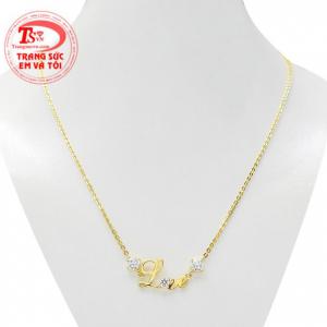 Dây chuyền chữ Love xinh xắn mang đến vẻ nữ tính và dễ thương đến cho người đeo.