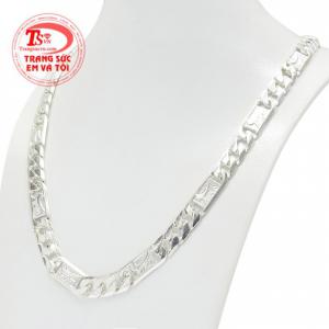 Dây chuyền bạc từ lâu đã được nhiều người biết đến và sử dụng nhiều. 