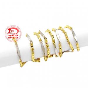 Dây chuyền nữ sáng tạo thích hợp làm quà tặng các chị em phụ nữ vào các dịp lễ đặc biệt