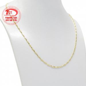 Thiết kế tinh xảo, thu hút bởi những đường nét phay sáng.