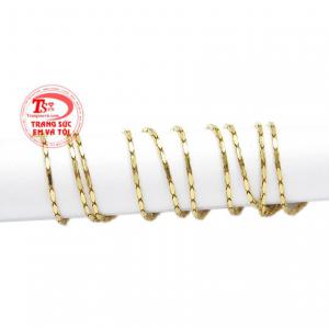 Dây chuyền vàng nữ trang nhã  phù hợp làm quà tặng người thân của bạn