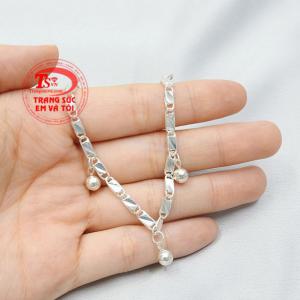 Lắc bạc khỏe khoắn cho bé nhận đặt chế tác theo yêu cầu, bảo hành uy tín.