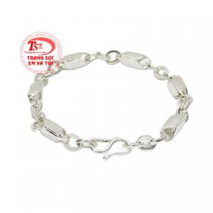 Lắc bạc nam phong độ giúp kháng khuẩn tốt và cản gió. 