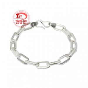 Lắc bạc nam thời trang nam tính và phong cách.