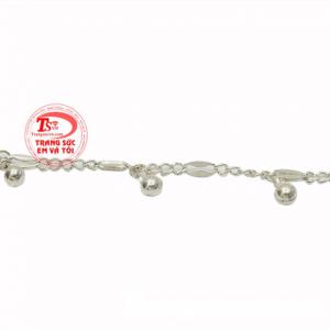 Sản phẩm thích hợp làm quà tặng các bé dịp đầy tháng, đầy năm.