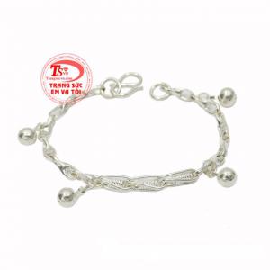 Lắc bạc phong cách cho bé là món quà đầy dễ thương để dành tặng cho bé yêu.