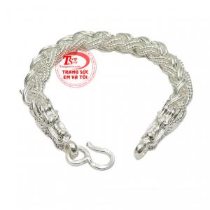 Chiếc lắc tay này sẽ mang đến vẻ nam tính, quyền lực cho phái mạnh.