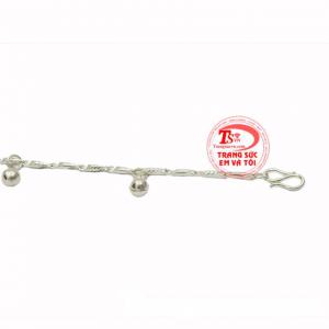 Bởi bạc có tính kháng khuẩn, cản gió.