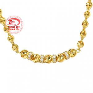 Lắc tay là trang sức được nhiều người ưa chuộng