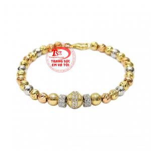 Lắc tay bi vàng thời trang vàng 18k được nhập khẩu từ Italy với thiết kế độc đáo, tinh xảo cho các quý cô hiện đại.