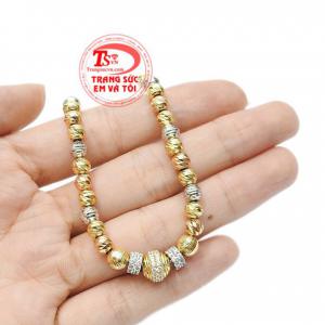 Sản phẩm  giúp phái đẹp luôn nổi bật và tạo được dấu ấn riêng.
