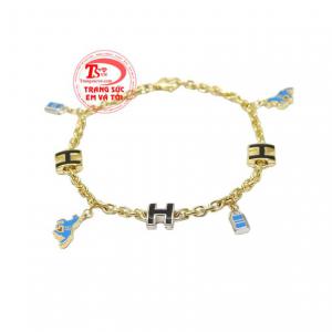 Lắc tay chữ H thời trang được nhập khẩu từ Hàn Quốc. 