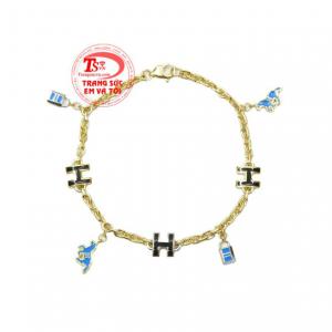 Thiết kế độc đáo, phong cách và năng động. 